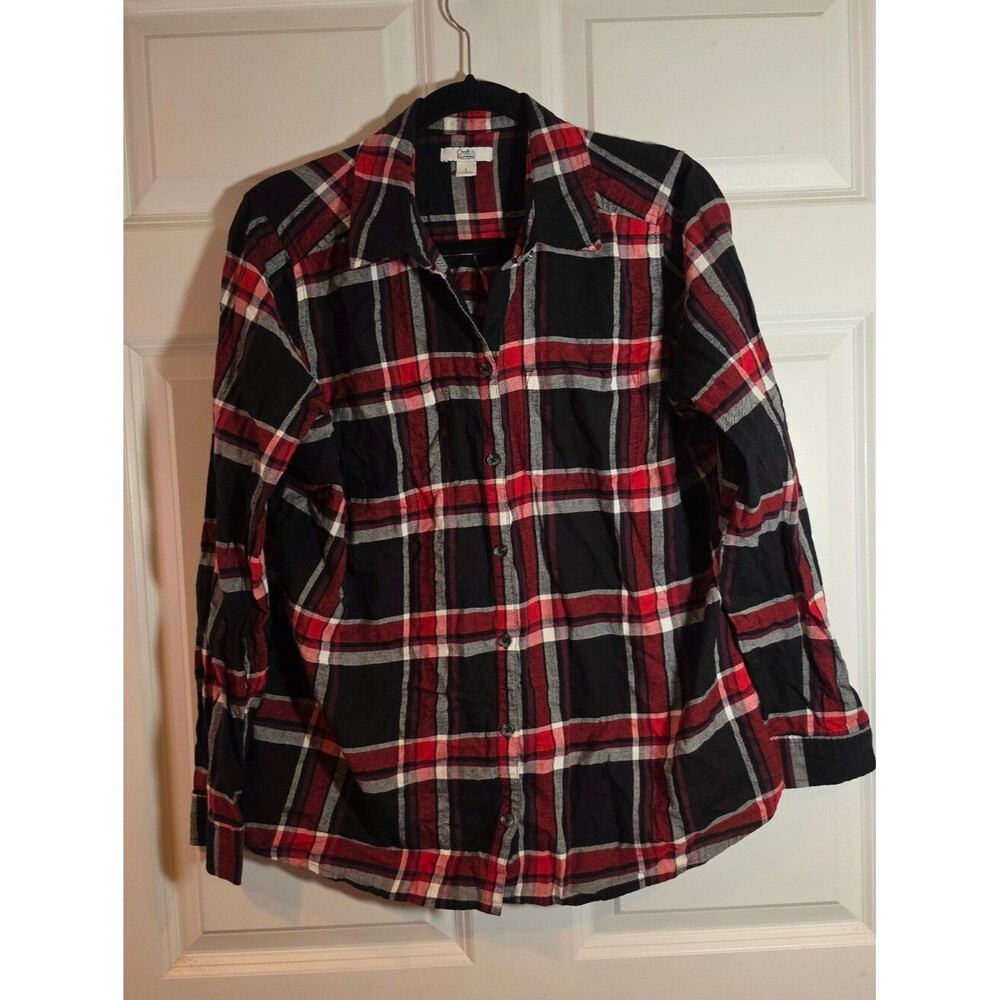 Croft & Barrow Women's Black and Red Plaid Button-Up Shirt L